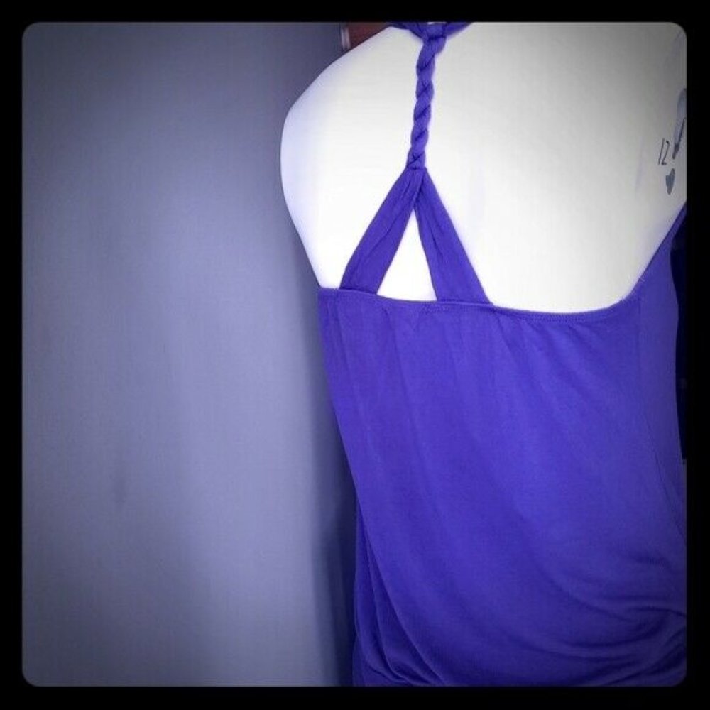 Cute purple top